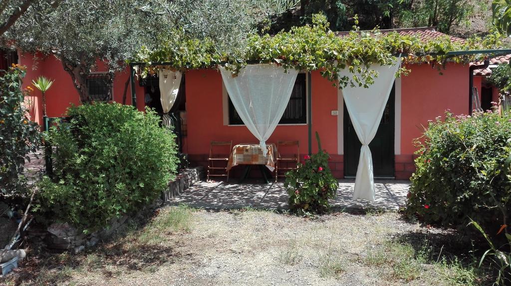 Il Vigneto "Cottage" Gaggi Екстер'єр фото